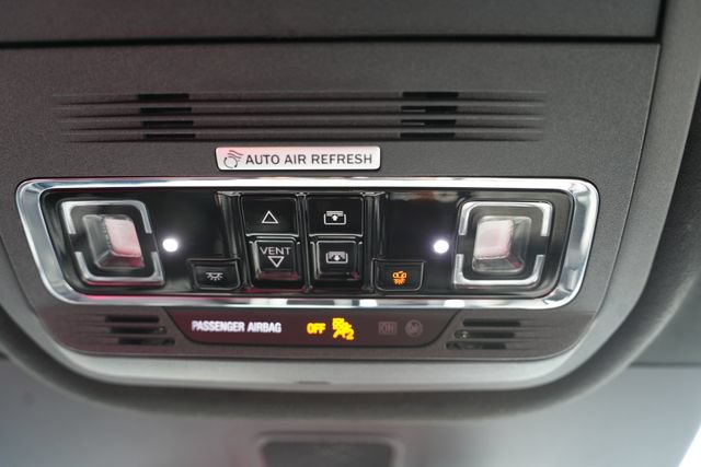 Used 2025 Lincoln Aviator Black Label AWD/4WD image 33