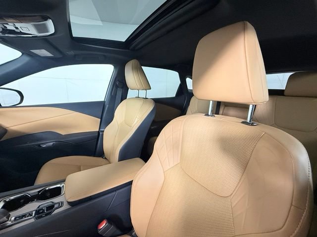 Used 2025 Lexus RX 350 Premium FWD image 17