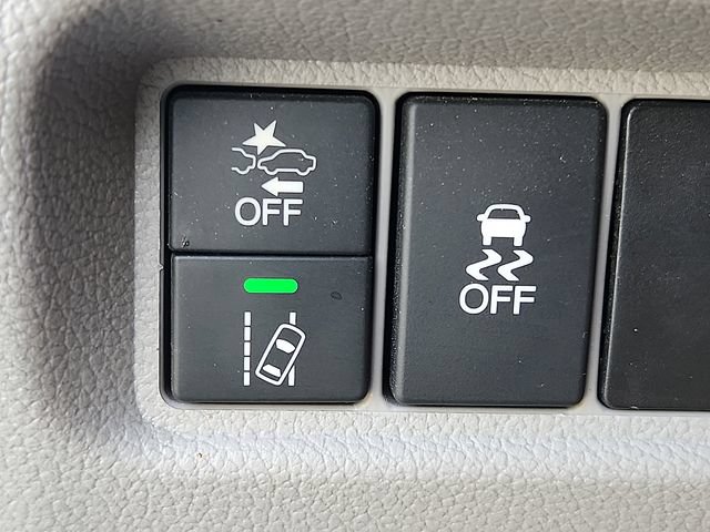 Used 2021 Honda Pilot LX image 25