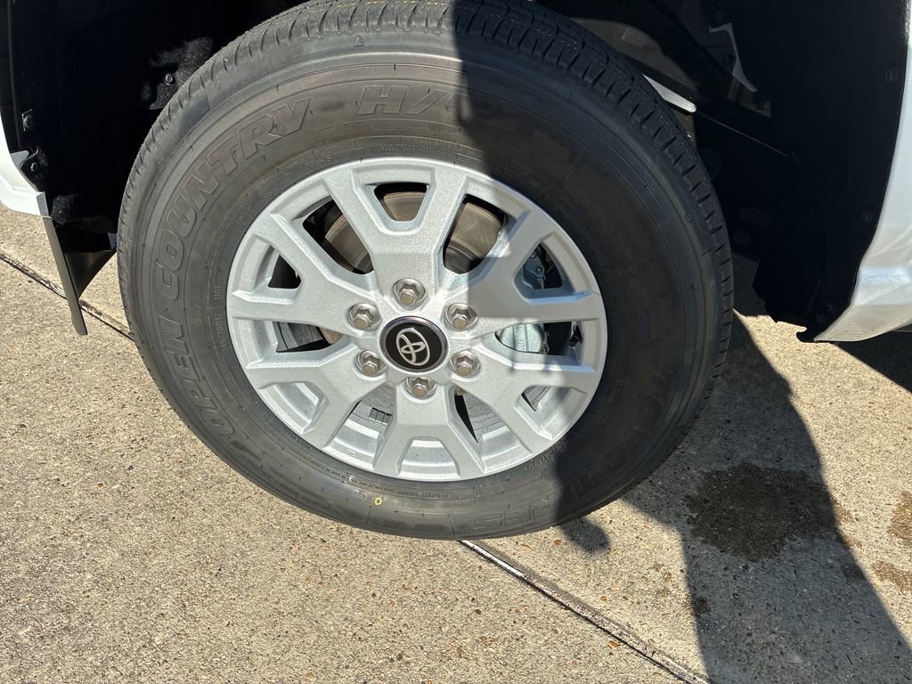 New 2026 Toyota Tacoma SR5 image 32