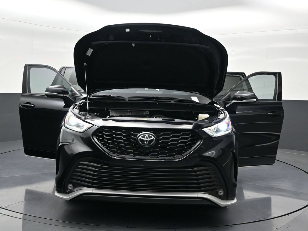 Used 2024 Toyota Highlander XSE image 41