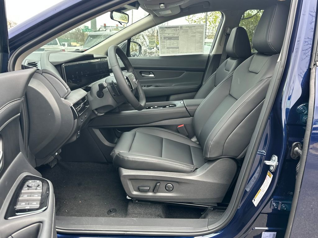 New 2026 Nissan Murano SV AWD/4WD image 9