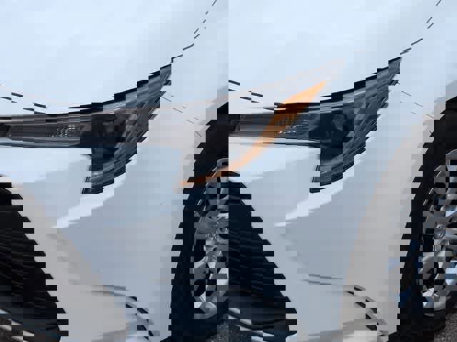 Used 2024 Toyota Corolla LE image 11