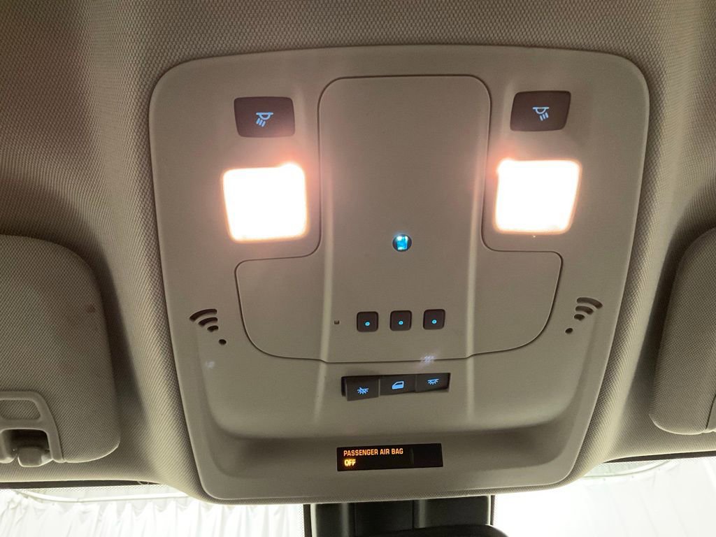 Used 2015 Chevrolet Malibu LT w/ Power Convenience Package image 25