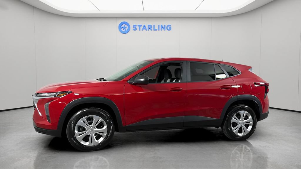 Certified 2026 Chevrolet Trax LS FWD image 2