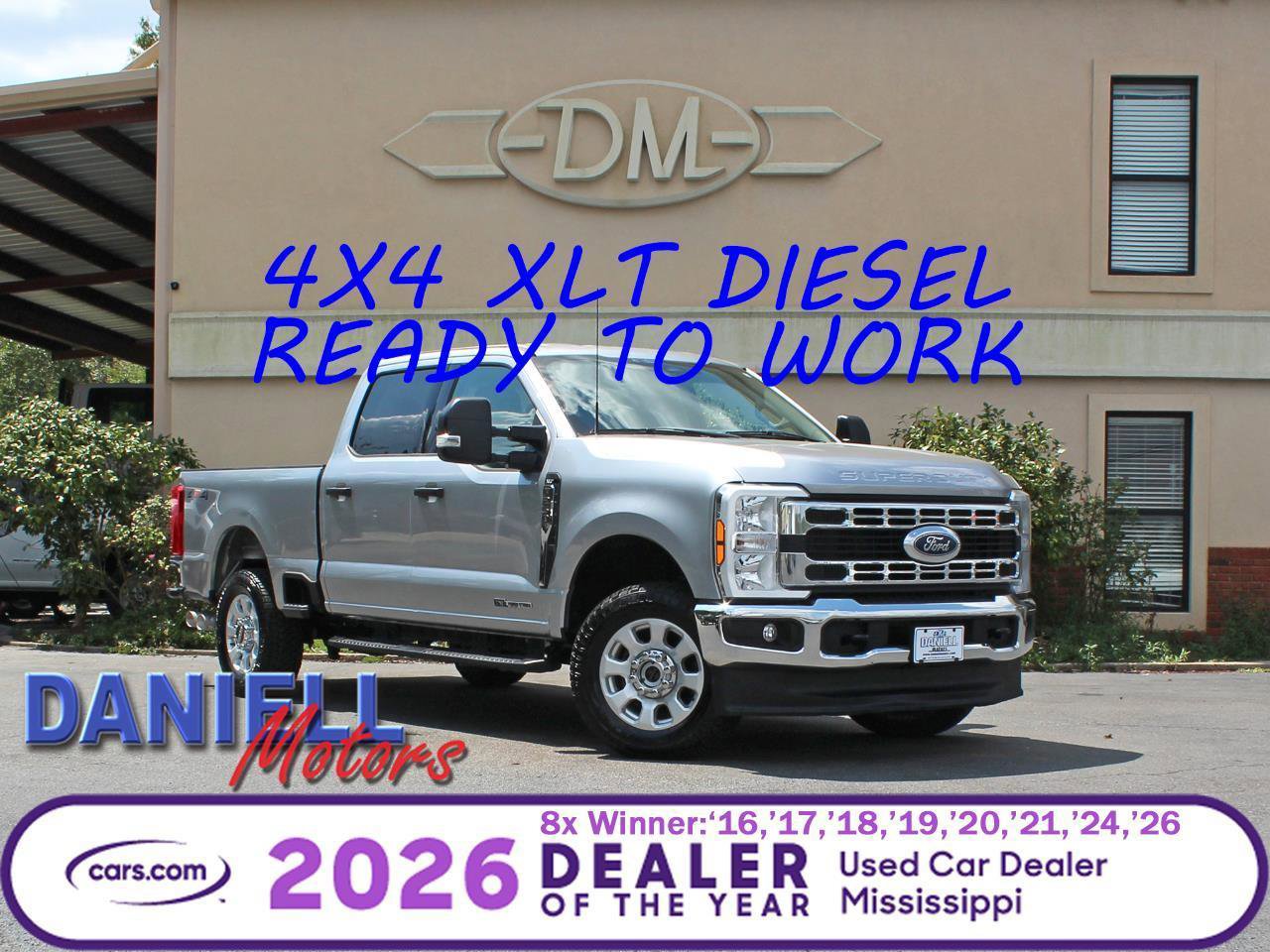 Used 2024 Ford F250 XLT image 1
