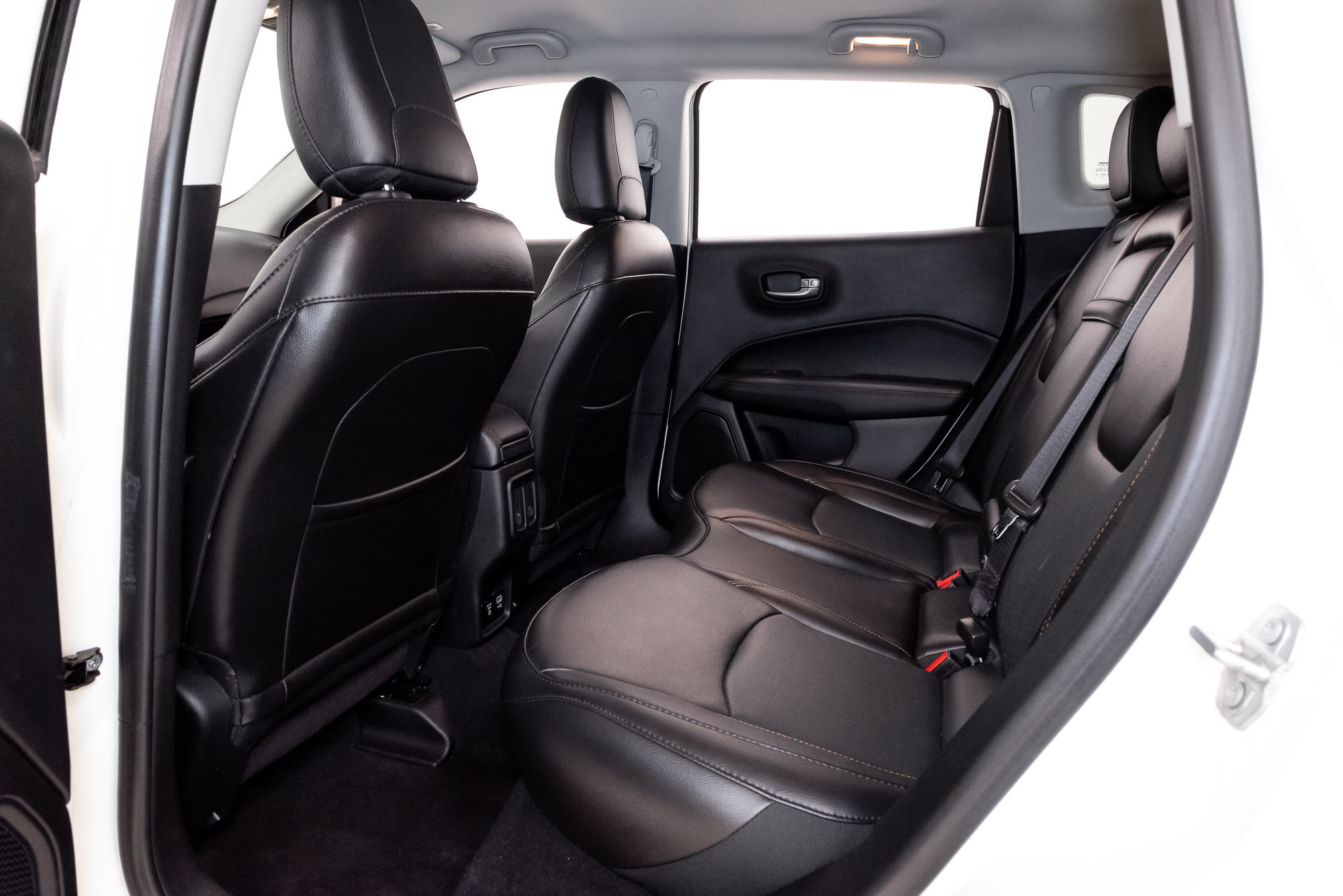 Used 2019 Jeep Compass Limited AWD/4WD image 18