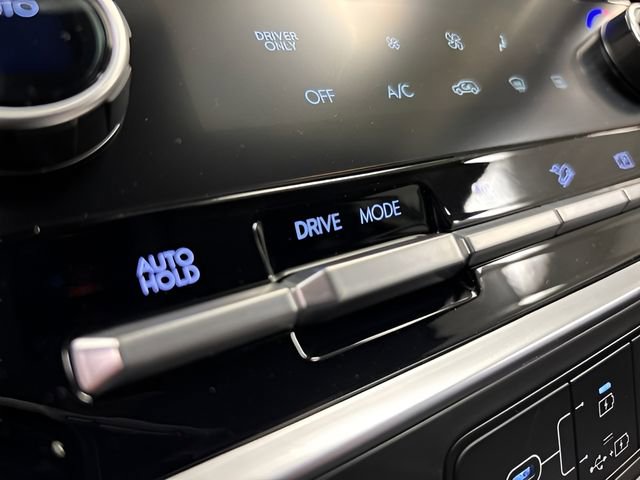 New 2026 Hyundai Santa Fe SE image 32