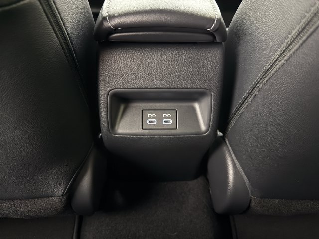 Used 2026 Toyota Corolla XSE FWD image 34