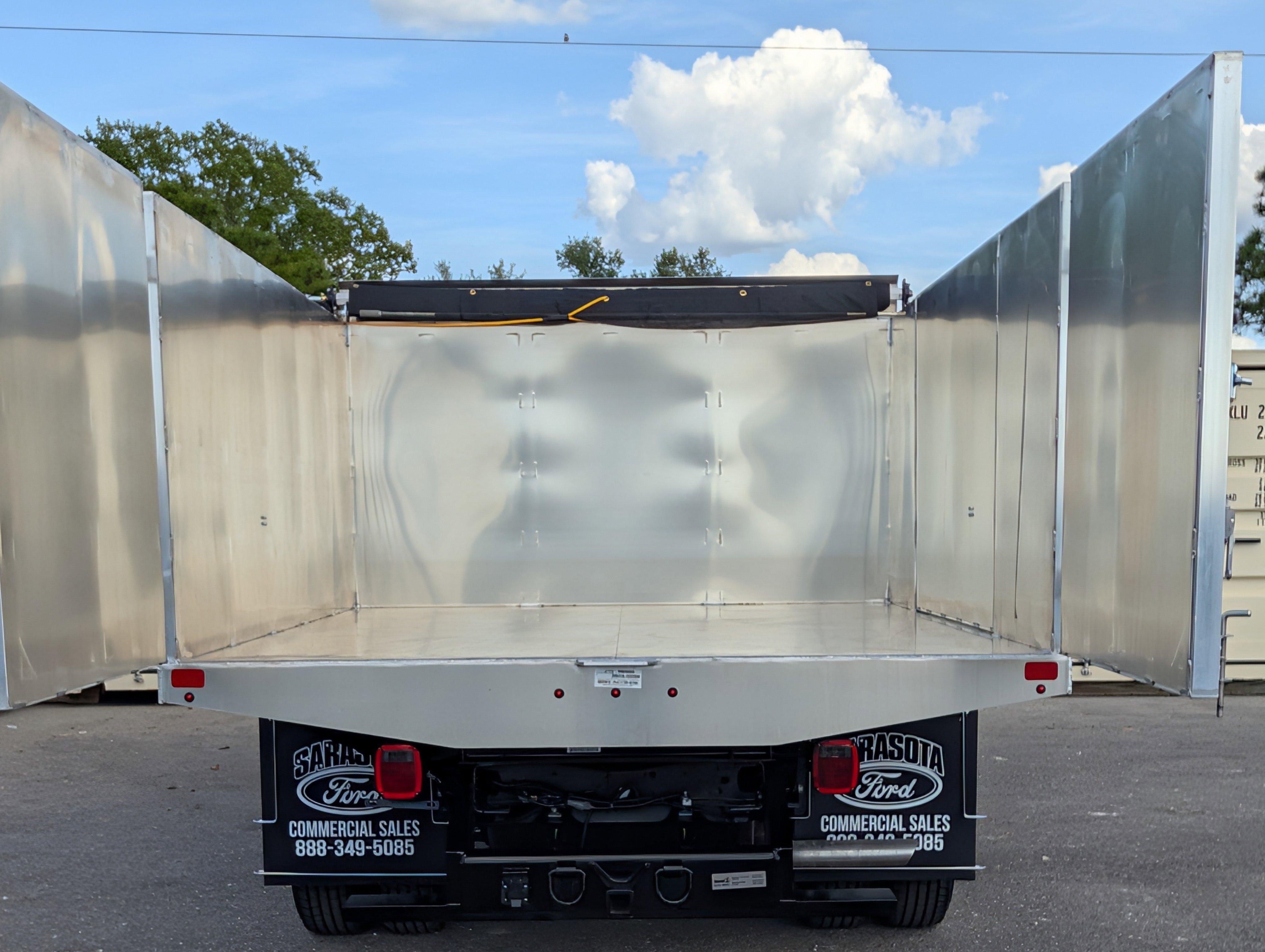 New 2026 Ford F350 XL w/ XL Chrome Package RWD image 14