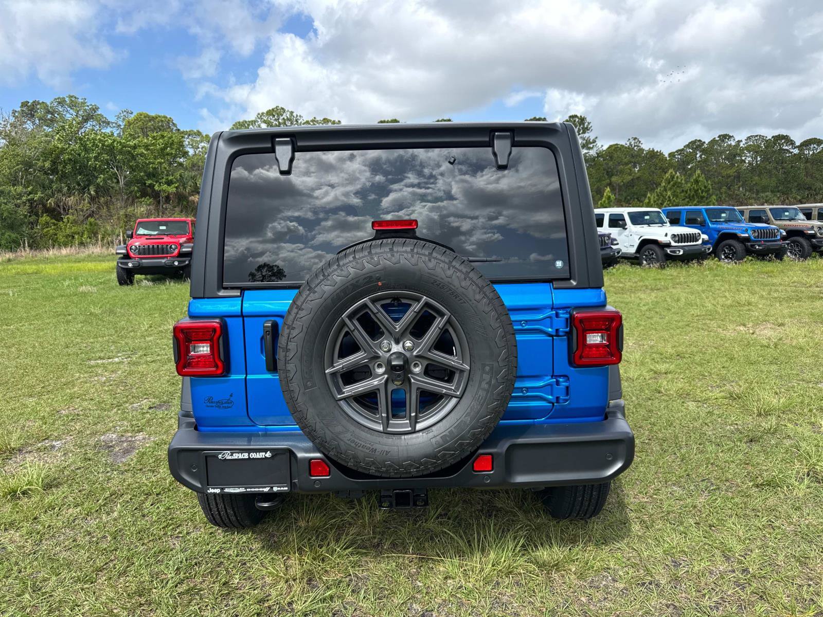 New 2026 Jeep Wrangler Unlimited Sport AWD/4WD image 4