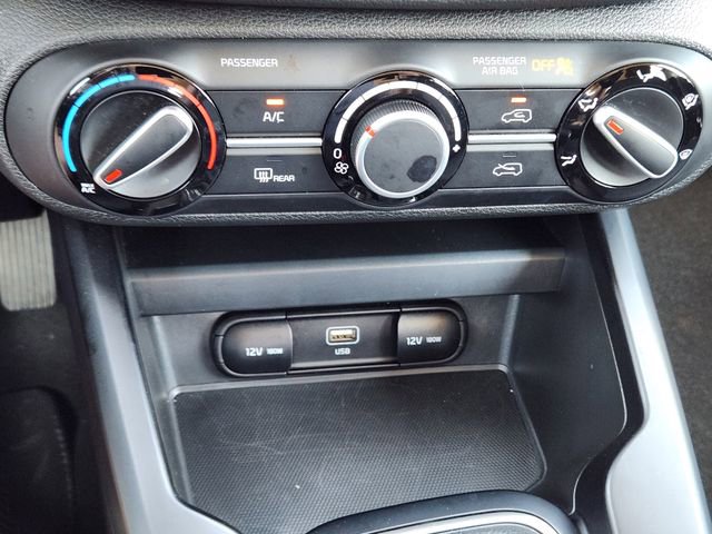 Certified 2025 Kia Soul LX FWD image 19