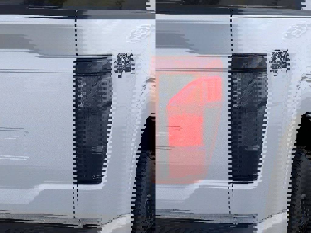 New 2025 Ford F150 XLT w/ Equipment Group 302A MID image 43