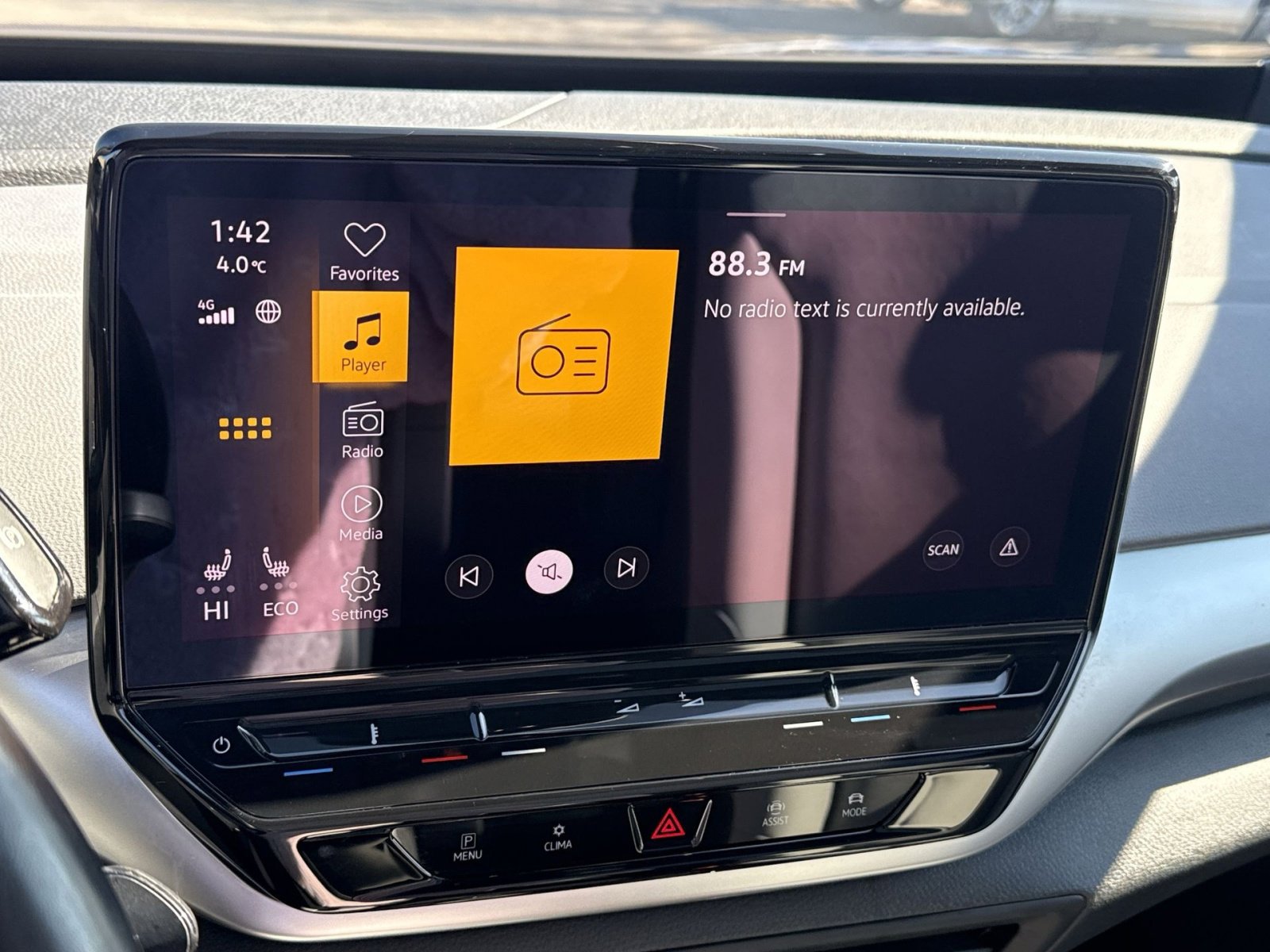 Used 2021 Volkswagen ID.4 Pro S w/ ID.4 Protection Package (IPT) image 17