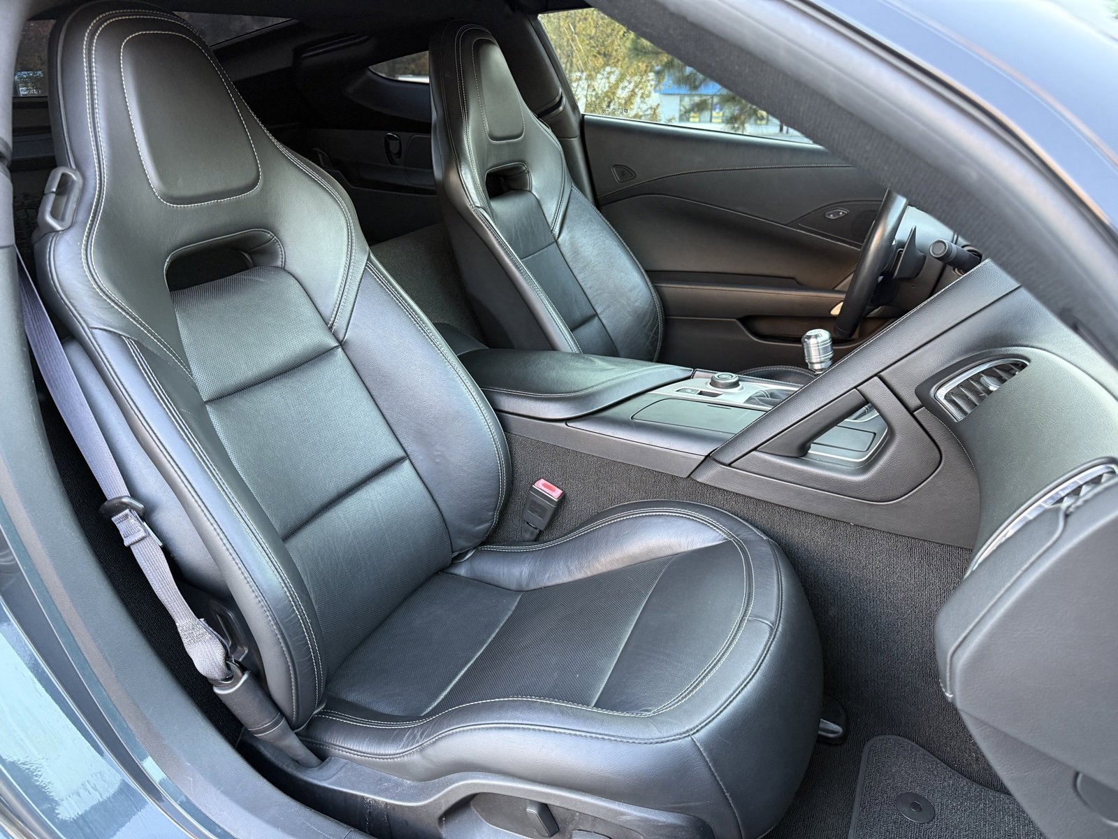 Used 2014 Chevrolet Corvette Stingray Coupe image 31