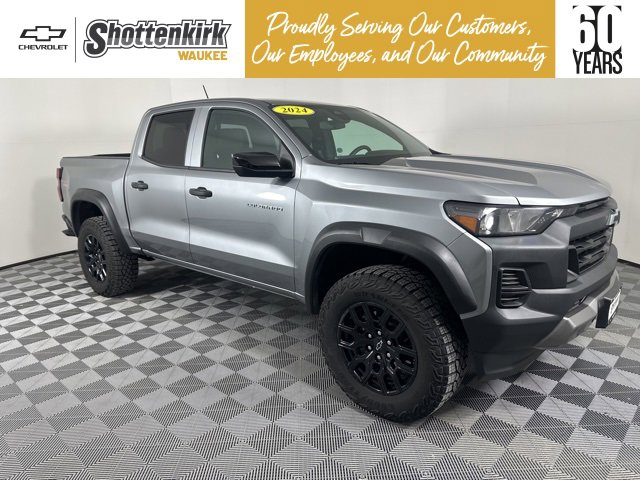 Used 2024 Chevrolet Colorado Trail Boss w/ Advanced Trailering Package
