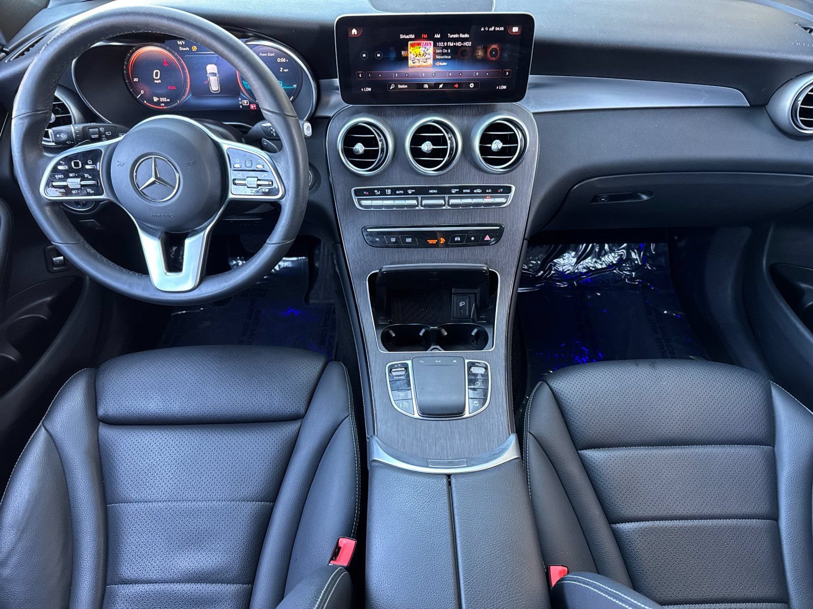 Used 2020 Mercedes-Benz GLC 300 4MATIC image 13