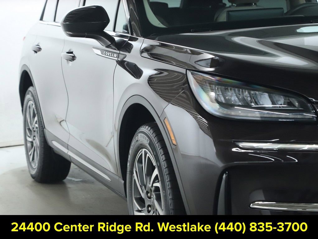 Certified 2023 Lincoln Corsair AWD image 9