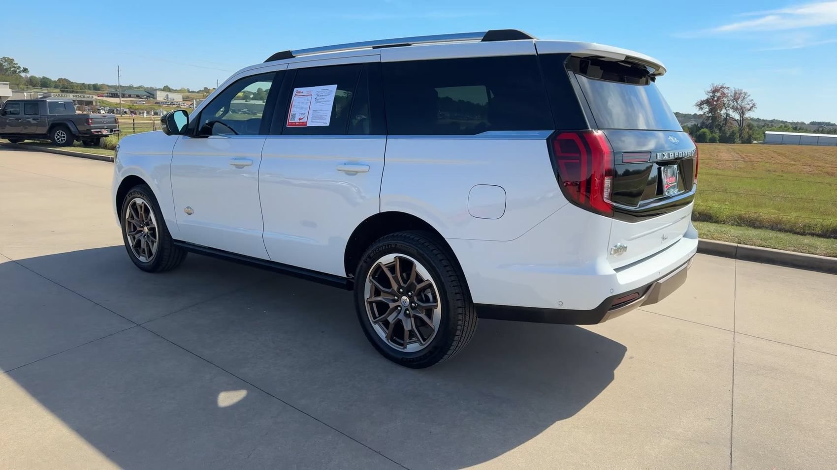 Used 2025 Ford Expedition King Ranch AWD/4WD image 6