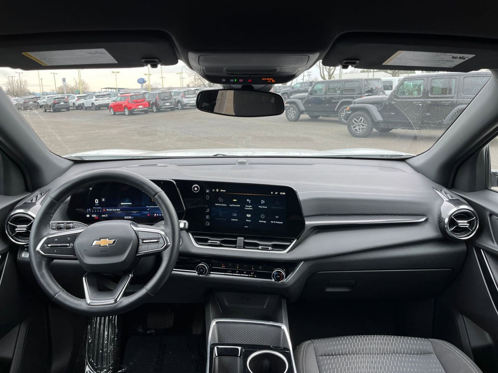 Used 2025 Chevrolet Equinox LT image 33