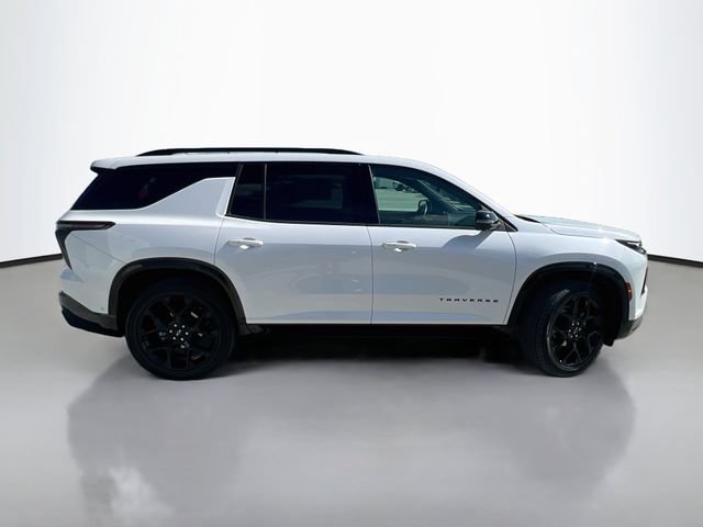 Used 2024 Chevrolet Traverse RS w/ LPO, Floor Liner Package AWD/4WD image 9