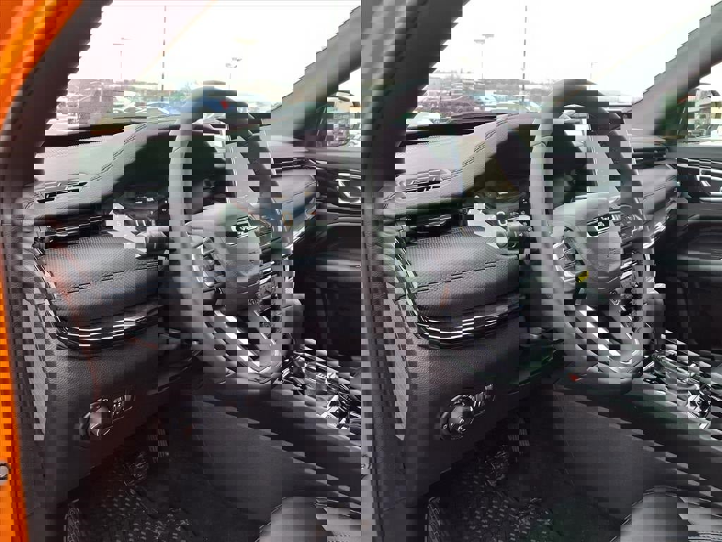 New 2026 Jeep Compass Latitude image 17