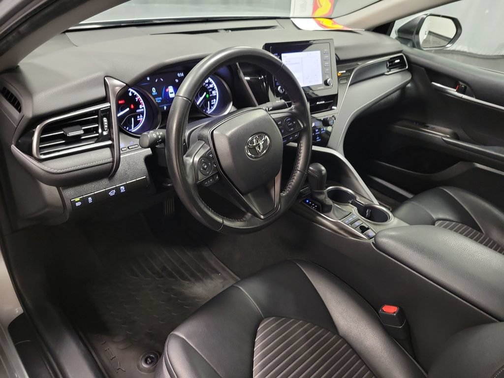 Used 2023 Toyota Camry SE AWD/4WD image 15