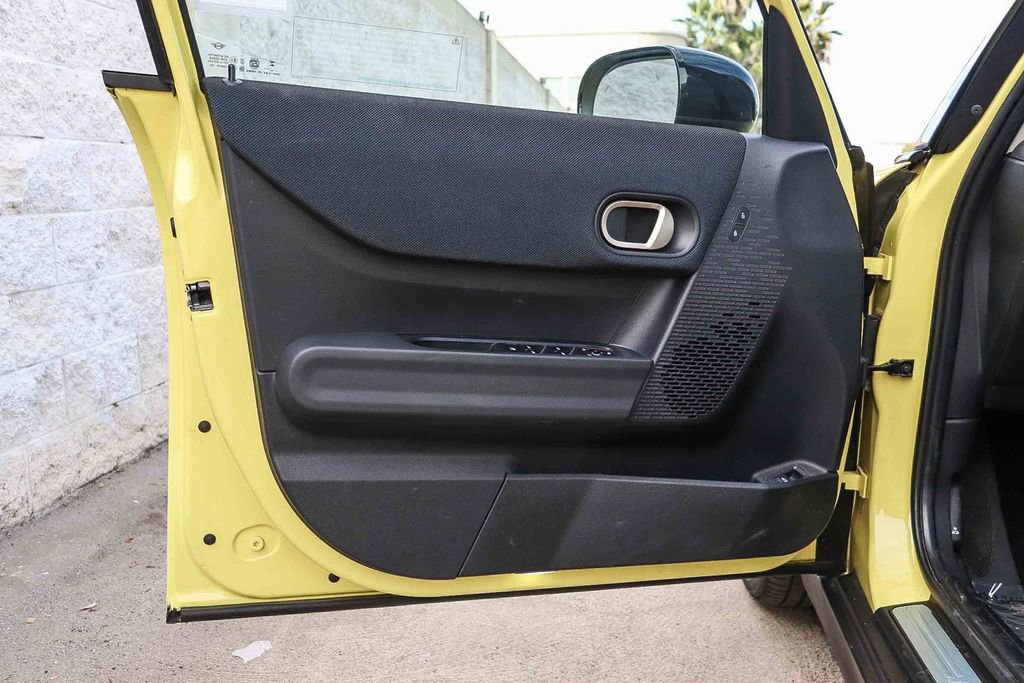 Used 2025 MINI Cooper S image 21