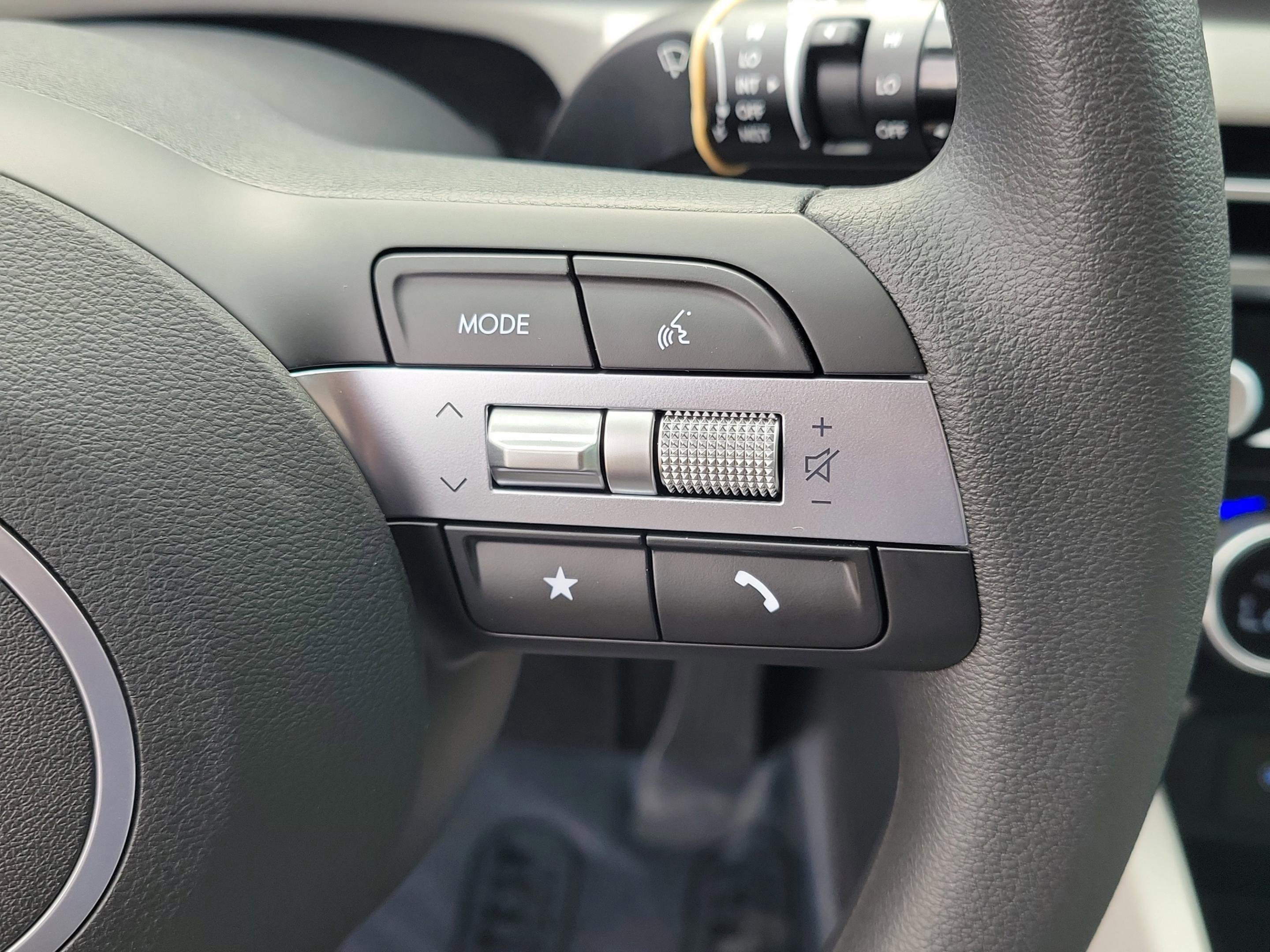 New 2026 Hyundai Tucson SEL image 6