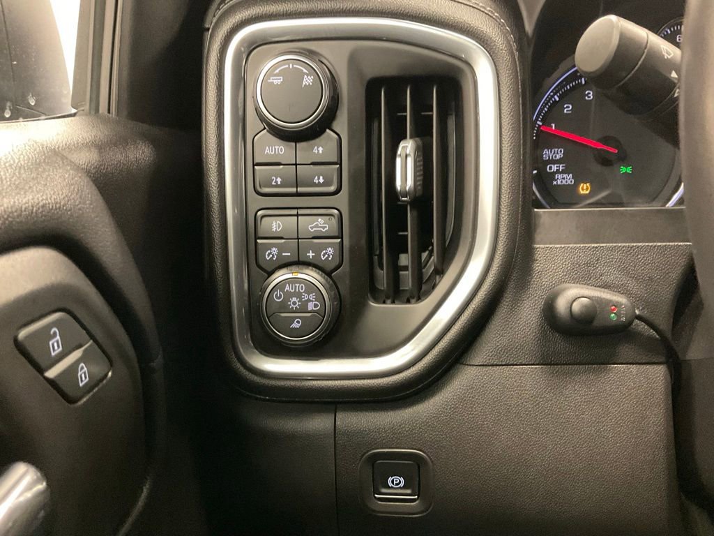 Used 2019 Chevrolet Silverado 1500 LT Trail Boss w/ Convenience Package image 14