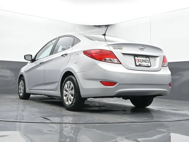 Used 2016 Hyundai Accent SE FWD image 42