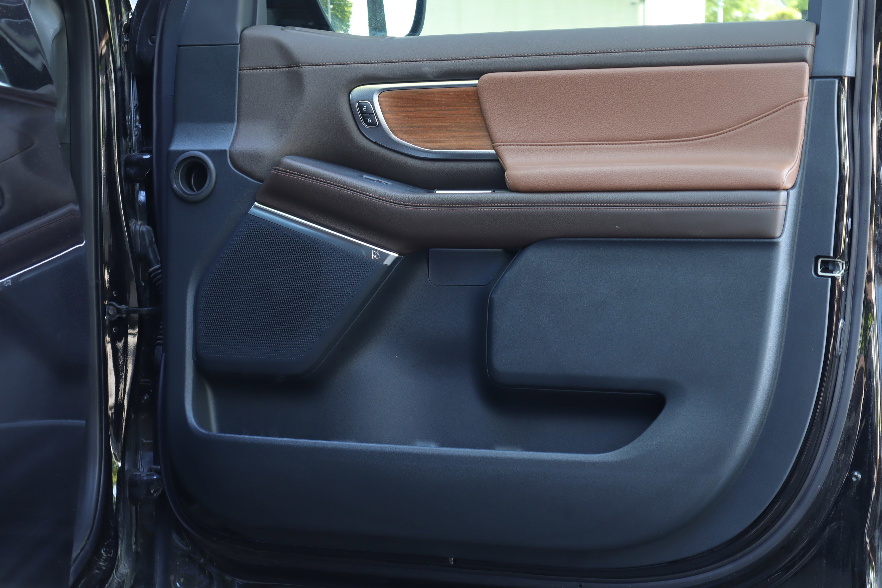 Used 2025 Ford Expedition Max King Ranch AWD/4WD image 28