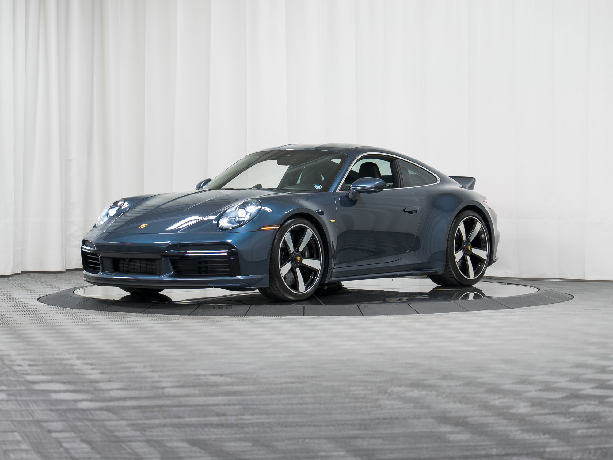 Used 2023 Porsche 911 Sport Classic image 36