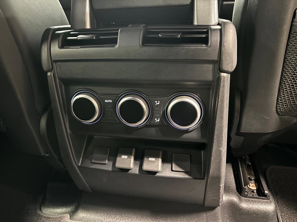Used 2023 Land Rover Defender 110 V8 image 38