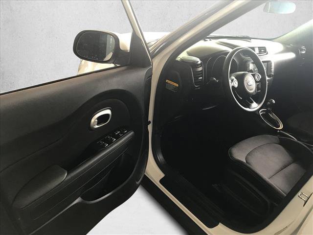 Used 2019 Kia Soul + FWD image 13