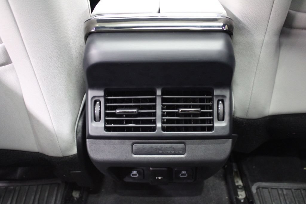 Used 2026 Land Rover Range Rover Evoque S AWD/4WD image 47