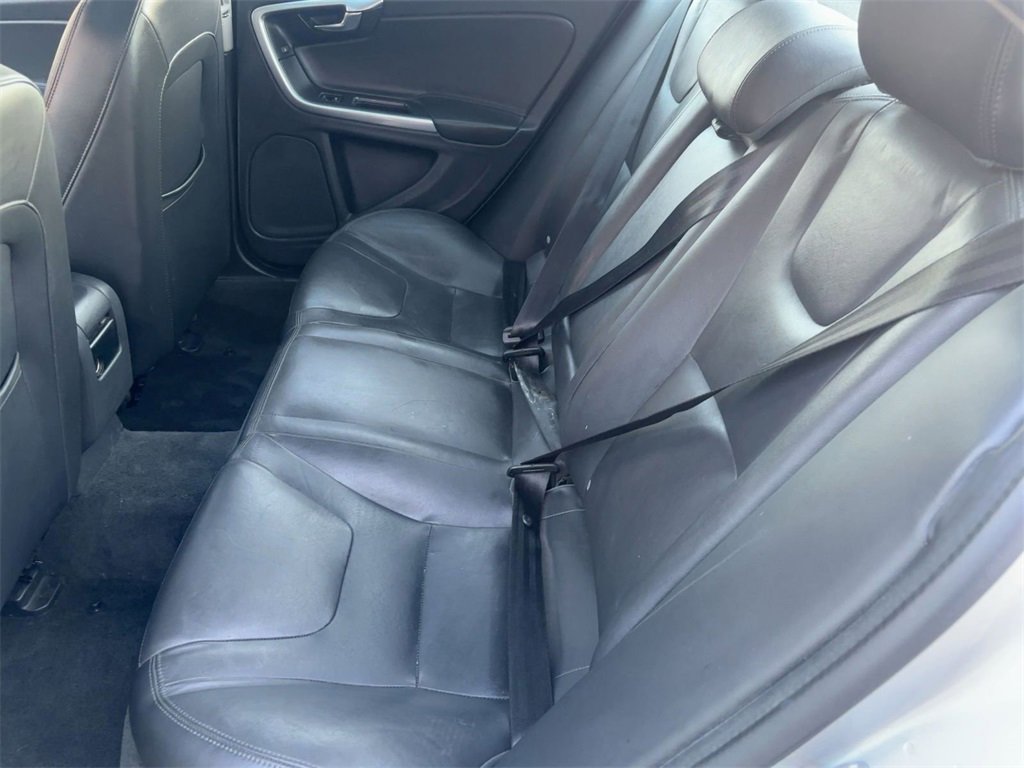 Used 2016 Volvo S60 T5 Premier image 24