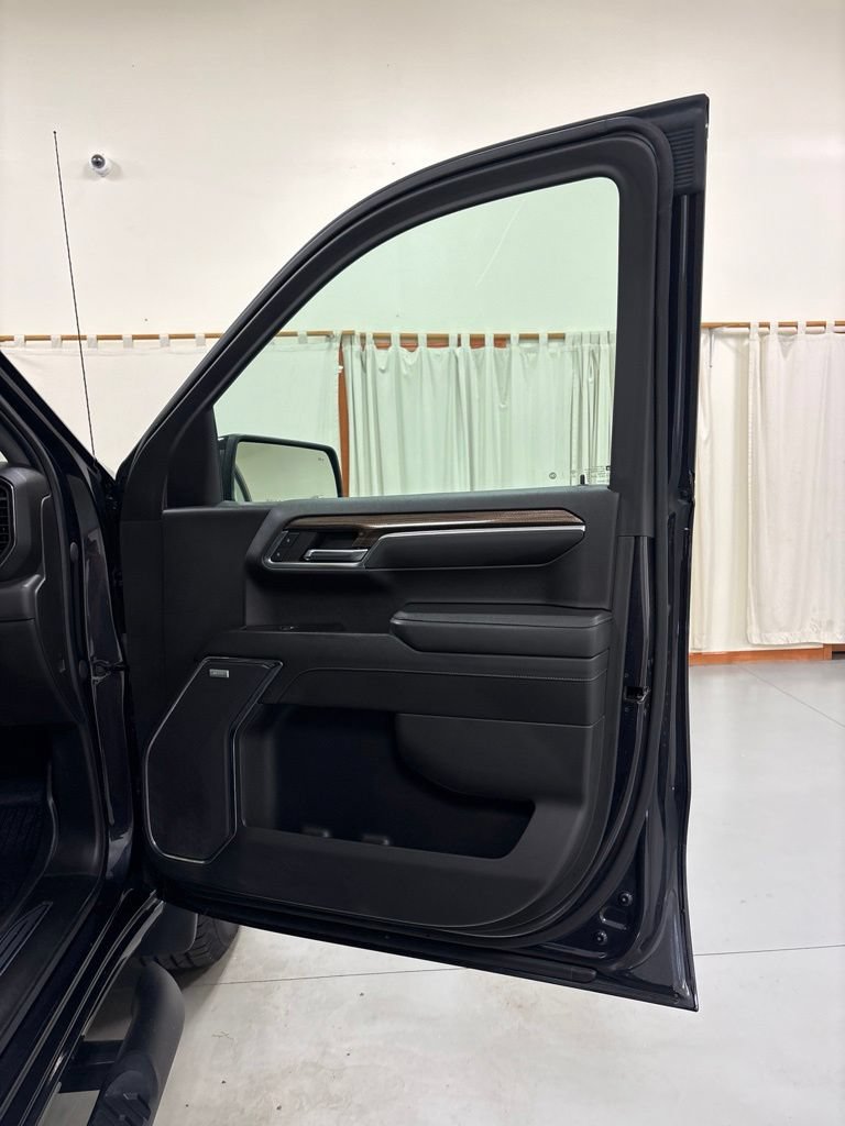 Used 2023 Chevrolet Silverado 1500 RST w/ RST All Star Premium Package AWD/4WD image 28