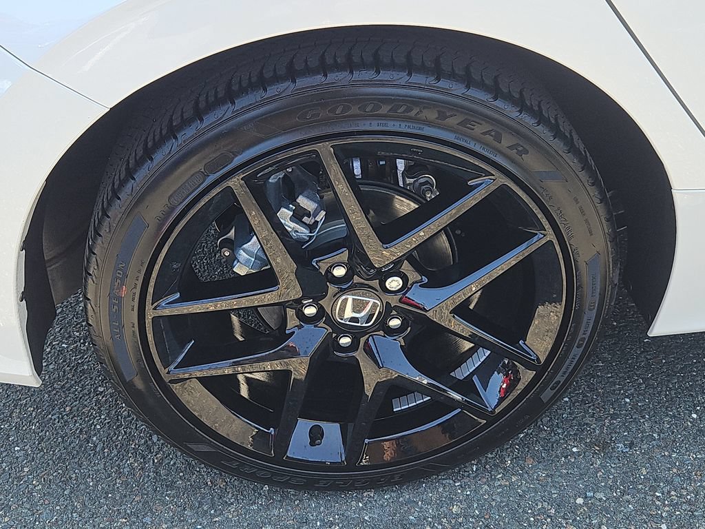 Certified 2026 Honda Civic Sport image 9