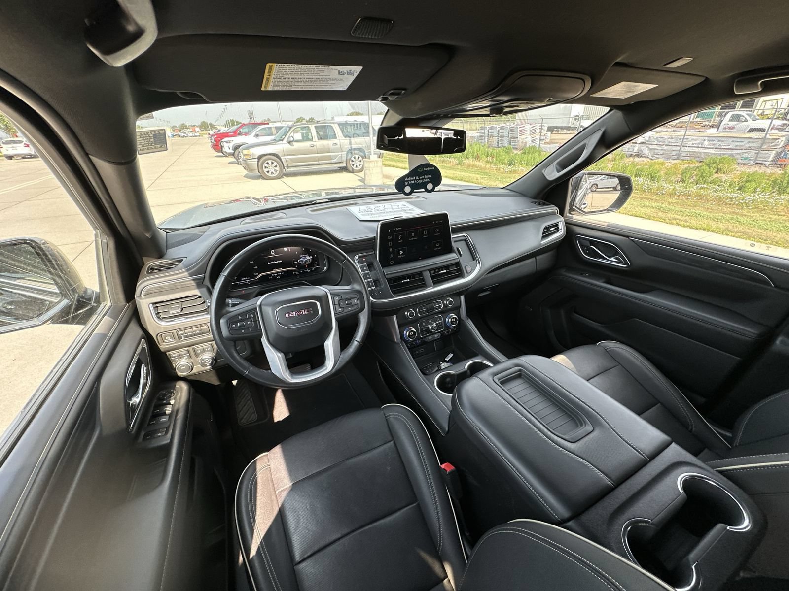 Certified 2023 GMC Yukon XL SLT AWD/4WD image 20