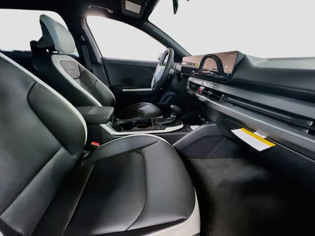 New 2026 Kia K4 GT-Line w/ GT-Line Premium Package FWD image 29
