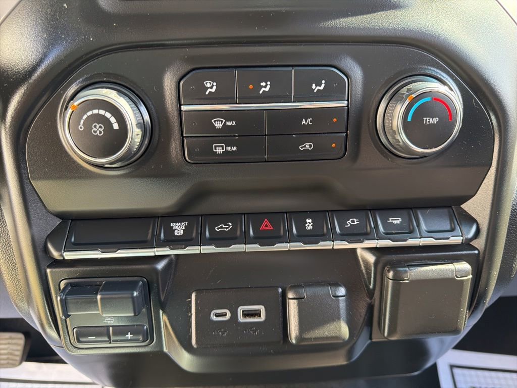 Used 2021 Chevrolet Silverado 2500 Custom w/ Custom Value Package RWD image 28