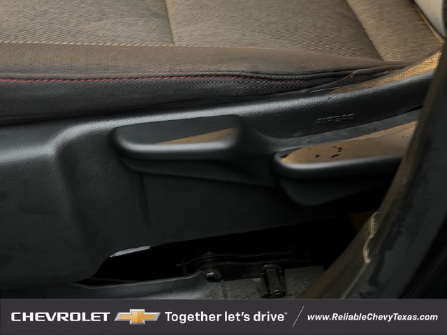 Used 2024 Chevrolet Trax RS w/ Driver Confidence Package FWD image 29