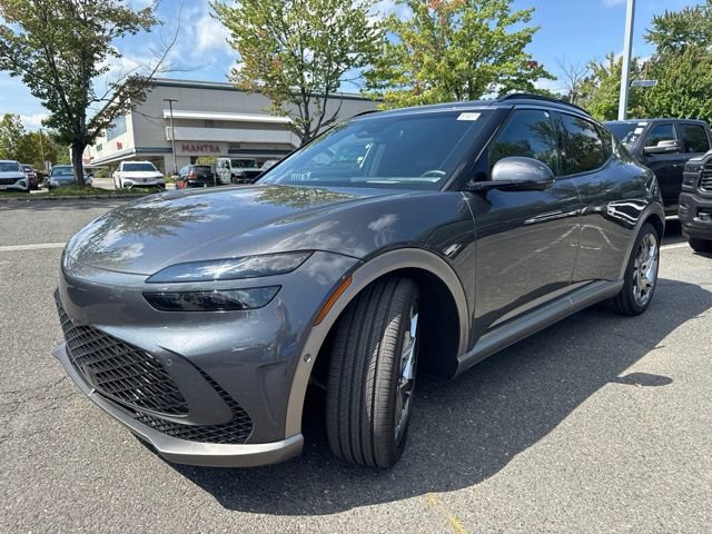 Used 2023 Genesis GV60 Performance AWD/4WD image 3