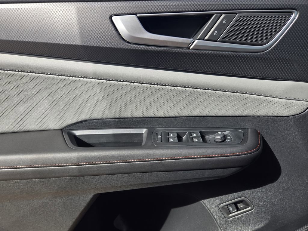 New 2026 Volkswagen Atlas Peak Edition image 17