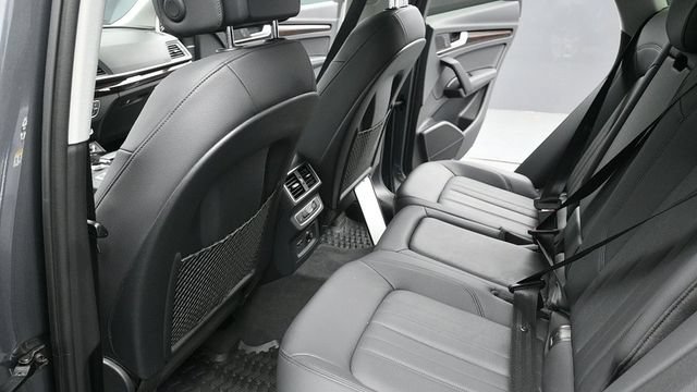 Used 2019 Audi Q5 2.0T Premium Plus AWD/4WD image 13