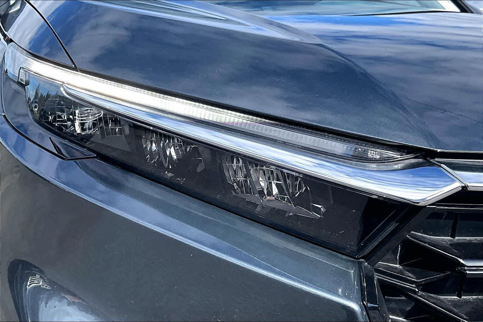 Used 2023 Honda CR-V EX-L image 31