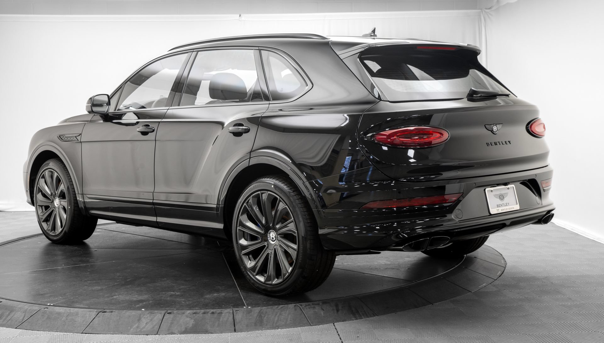 New 2027 Bentley Bentayga AWD/4WD image 5