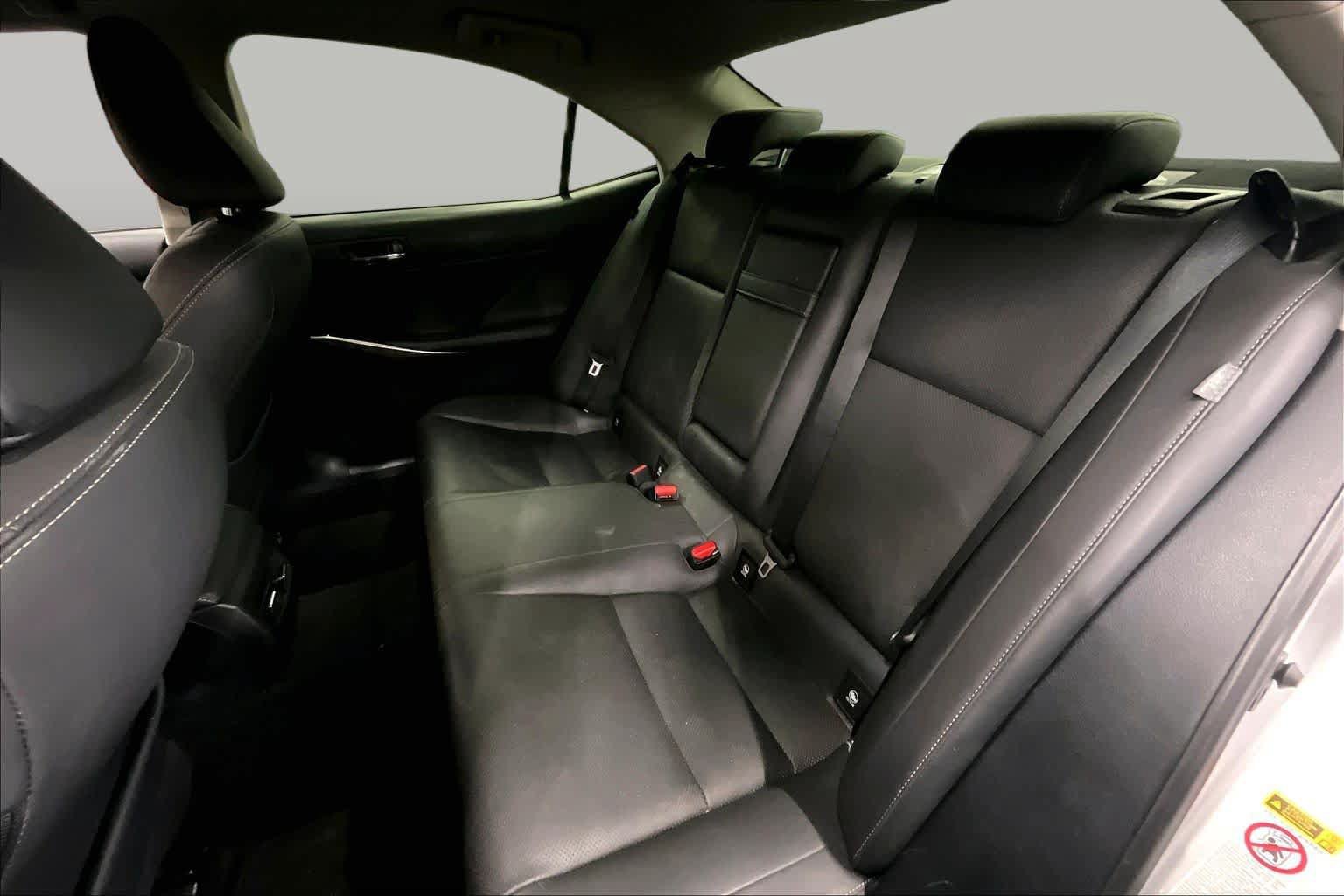 Used 2016 Lexus IS 200t w/ Navigation System Package RWD image 19