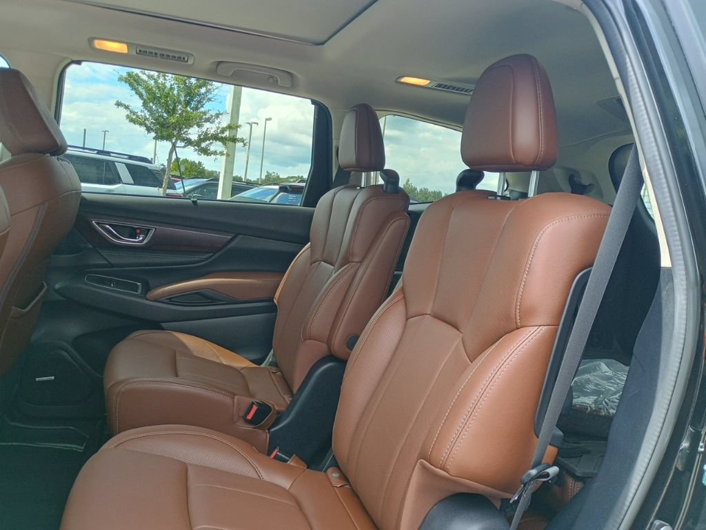 Certified 2023 Subaru Ascent Touring AWD/4WD image 17